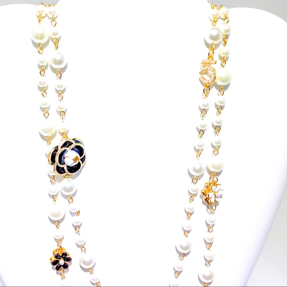 5 Series - LeRue Necklace - Picture 11 of 14